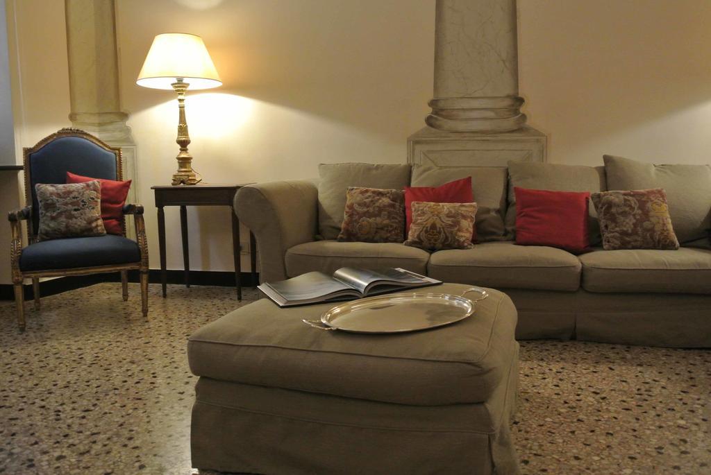 Palazzo Zecchino B&B Genoa Exterior photo